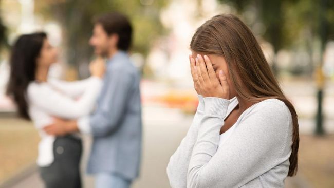 10 Cara Mengatasi Rasa Trauma Akibat Diselingkuhi, Salah Satunya Jangan Ragu untuk Mencari Bantuan Profesional