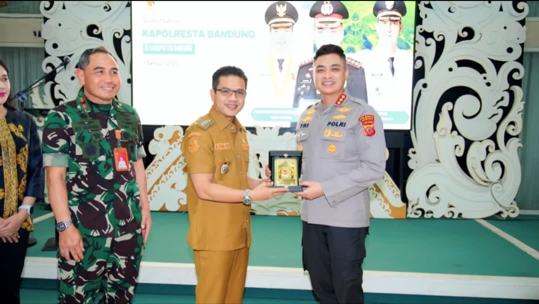Bupati KDS Sambut Kapolresta Baru, Tegaskan Kolaborasi Lawan Narkoba dan Miras Oplosan