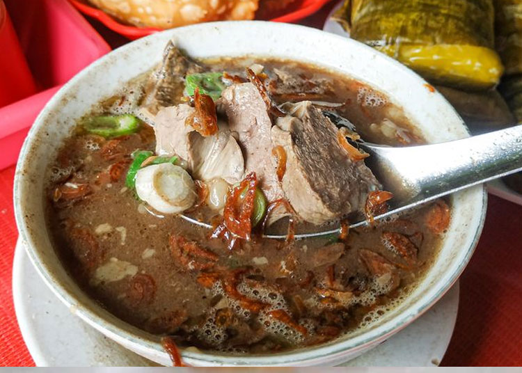 Resep Membuat Coto Makassar: Menyajikan Kelezatan Tradisional Sulawesi Selatan