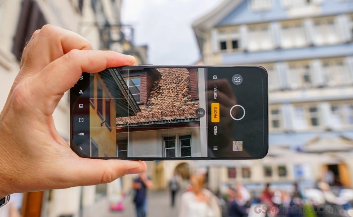 Dipuji Fotografer! Berikut Spesifikasi Lengkap Oppo Reno 10x Zoom Menghasilkan Foto yang Memukau