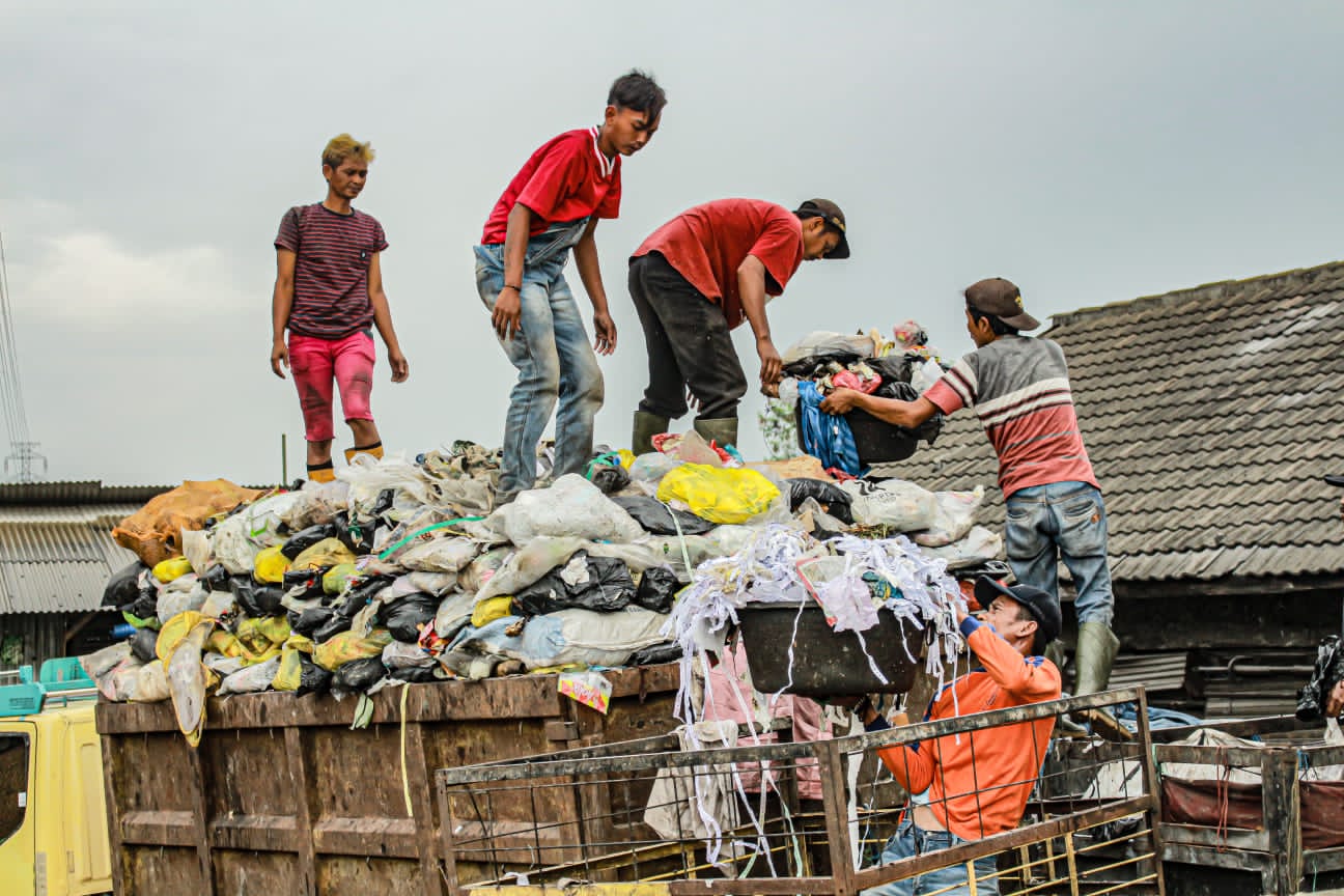 Sampah Membludak di TPA Sarimukti, DLH Jabar Ajukan Perluasan Lahan 5 Hektar