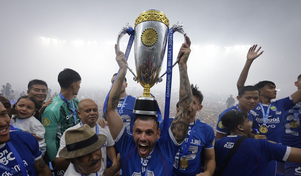 Manajemen Persib Bandung Jelaskan Alasan Hengkangnya Tyronne del Pino