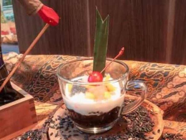 TOP dan Wajib Dicoba! 5 Kuliner Karawang yang Sedap dan Hits, No.4 Warisan Budaya Dunia