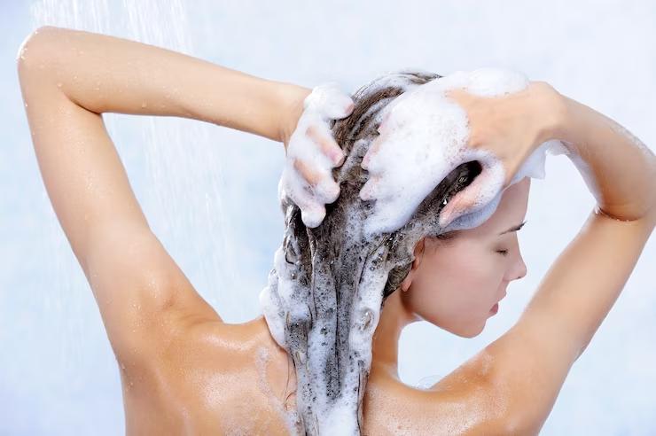 5 Rekomendasi Shampoo Anti Ketombe Terbaik dan Terbukti Solusi Praktis untuk Masalah Ketombe dan Rambut Rontok