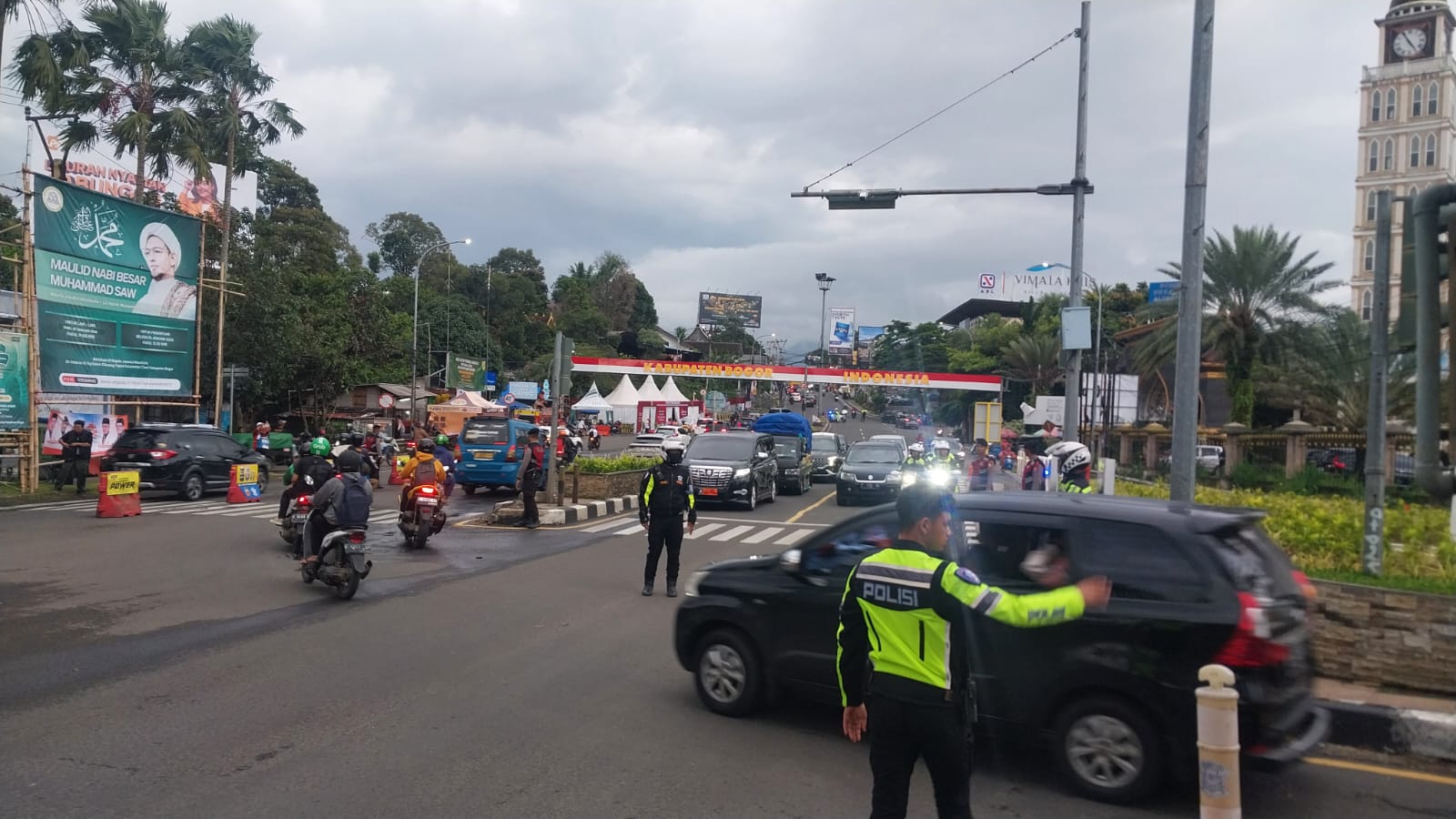 Polres Bogor Sebut Sekitar 60 sampai 70 Ribu Kendaraan Masuk Puncak, Dominasi Roda Dua
