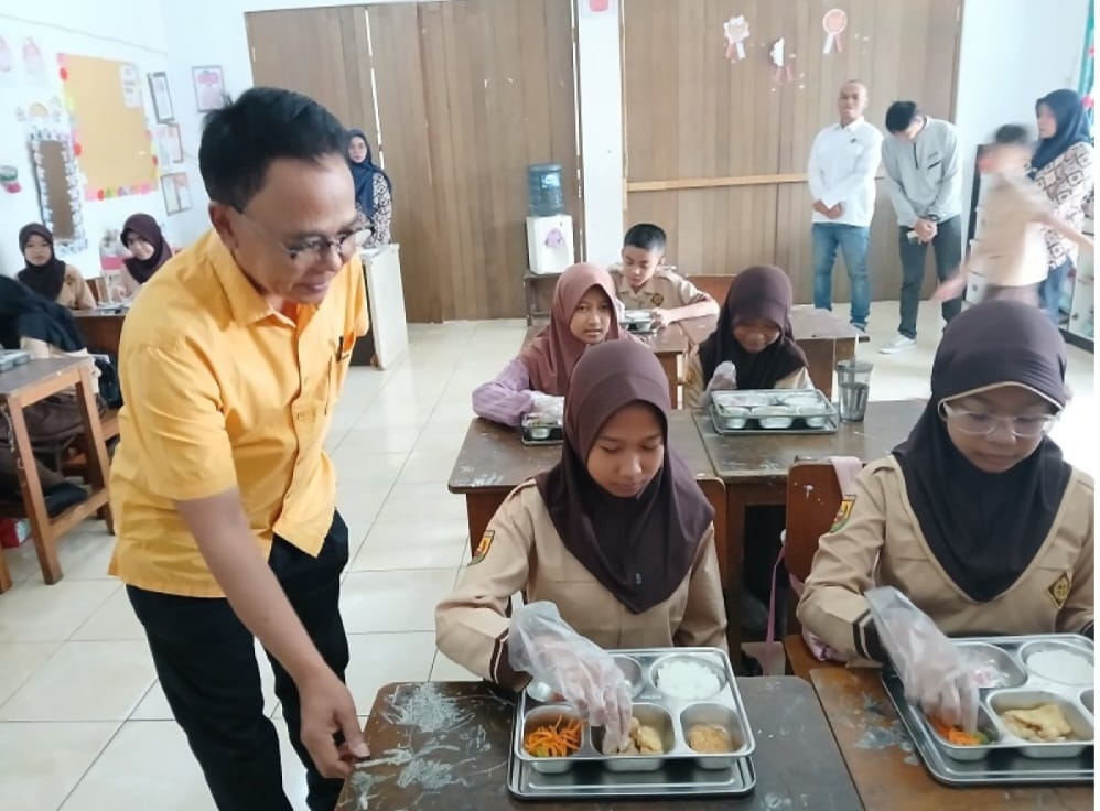 Soroti Program MBG, Waket DPRD Kabupaten Bandung Minta Pertahankan Kualitas Gizi