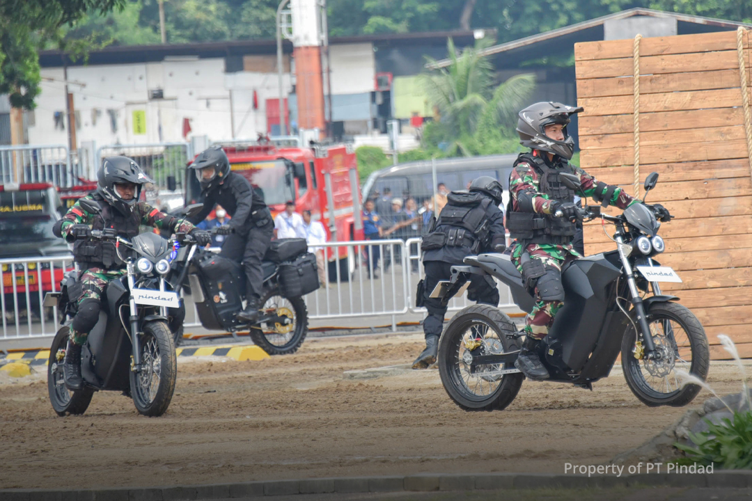 Produk Militer Pindad MotoEV: Peluncuran Motor Listrik Tempur, Dukung Mobilitas Pasukan