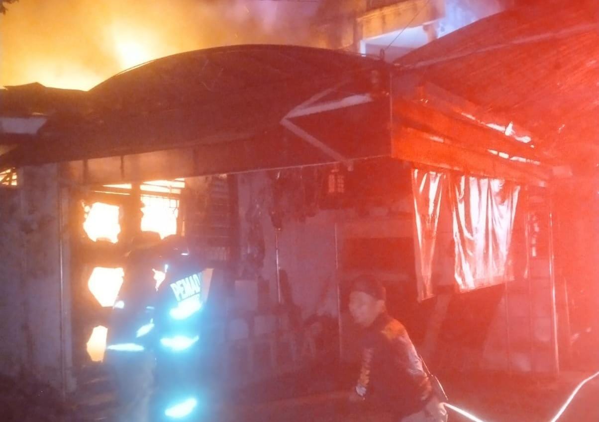 Konveksi Baju di Ciomas Terbakar, Diduga Akibat Konsleting Listrik