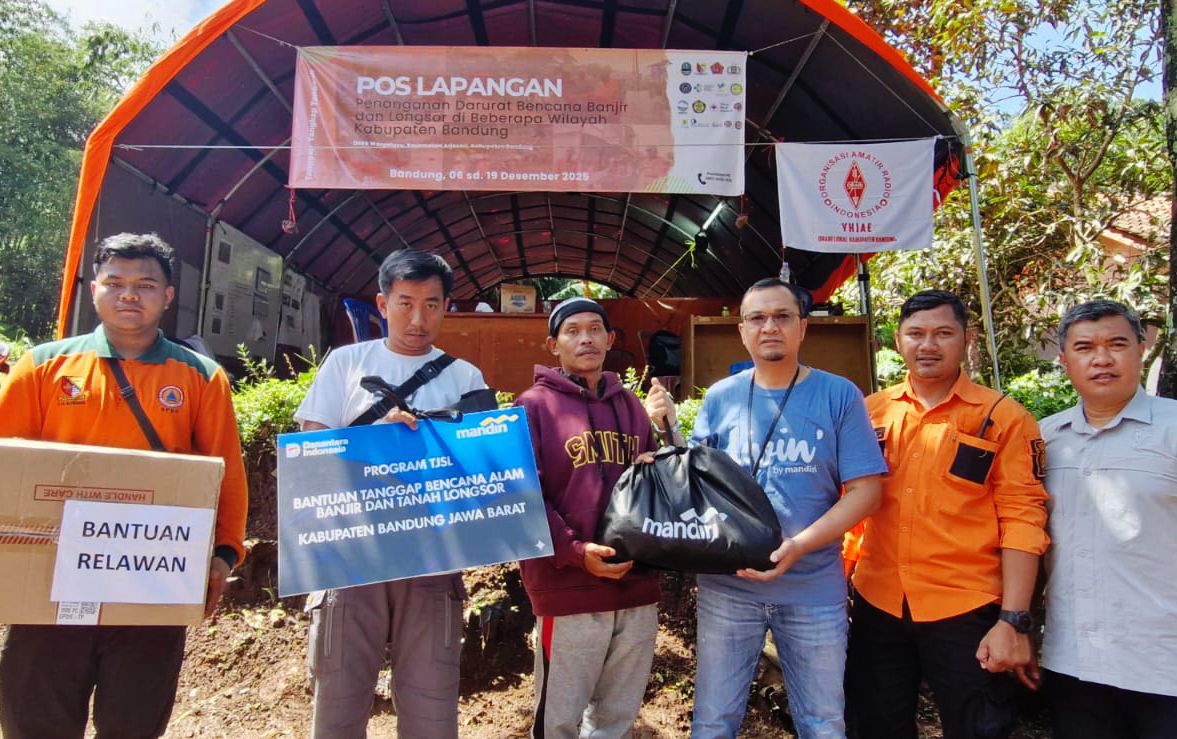 Sinergi Tanggap Bencana di Kabupaten Bandung, Bank Mandiri Distribusikan Bantuan bagi Warga Terdampak
