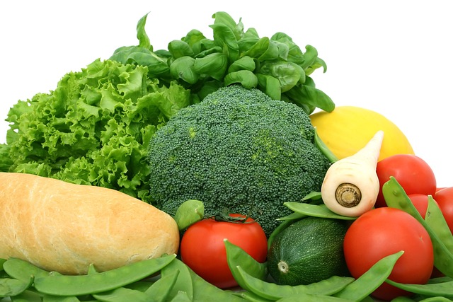 6 Tips Menanam Sayuran di Rumah Agar Panennya Melimpah!   