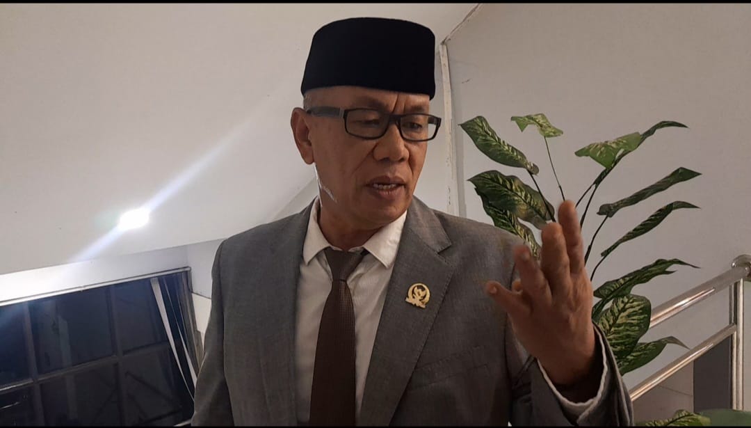 Aleg Kabupaten Bandung Asep Ikhsan Tak Setuju Satu Rombel Sekolah Negeri Diisi 50 Siswa, Ini Alasannya