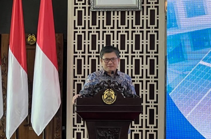 Kementerian ESDM Catat Pencapaian Pengembangan PLTS Atap Mencapai 140 MW