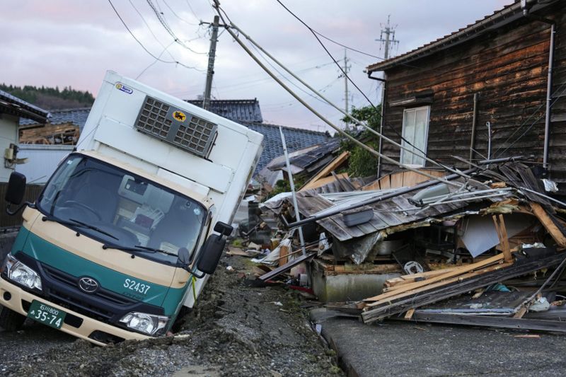 Kim Jong Un Berbelasungkawa kepada PM Jepang Fumio Kishida Akibat Gempa di Jepang