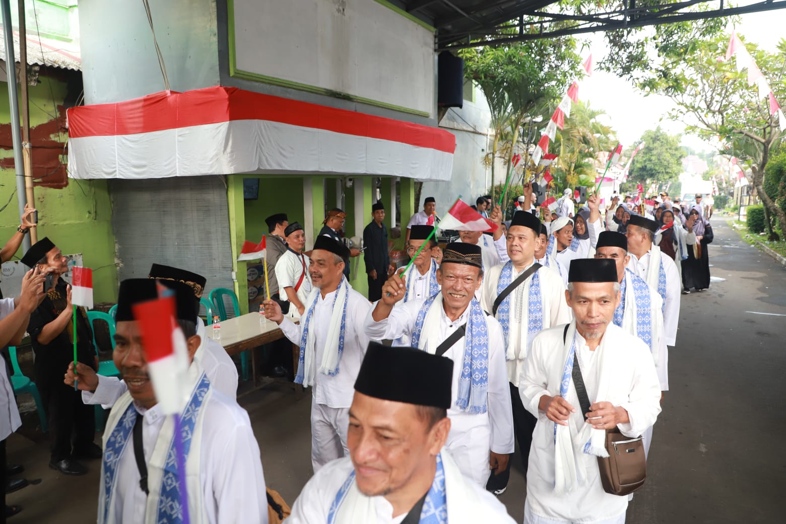 Pawai MTQ Kecamatan Cibinong, Sekda Ajat Ingatkan Hal Ini