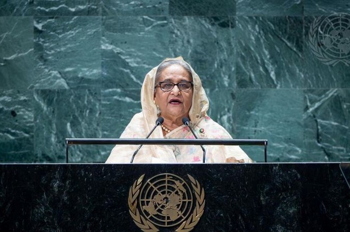 PM Bangladesh Sheikh Hasina Melarikan Diri dari Protes yang Tuntut Pengunduran Dirinya