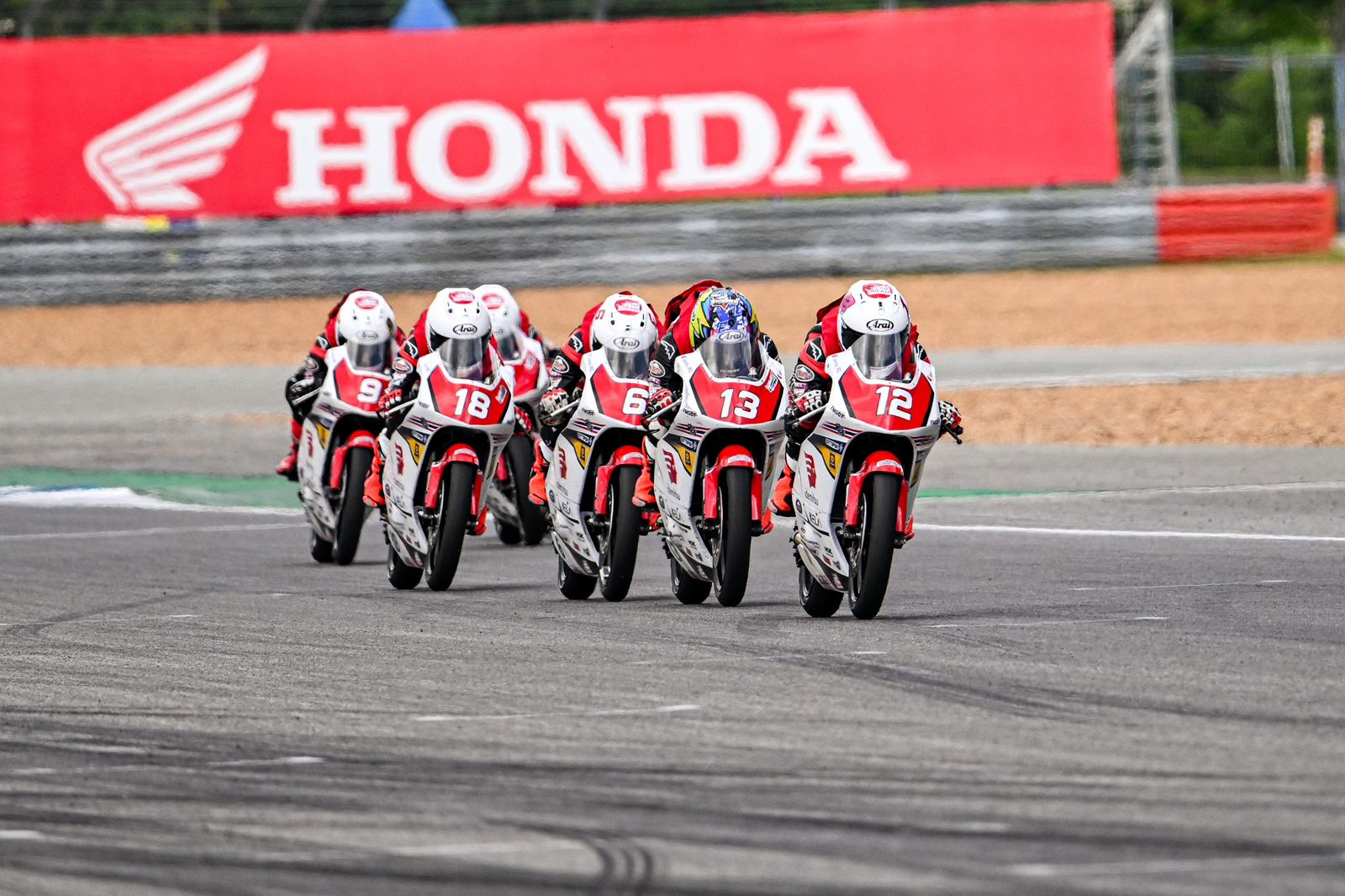 Generasi Baru Pebalap Binaan AHM Melesat Kencang Raih Podium di Thailand Talent Cup