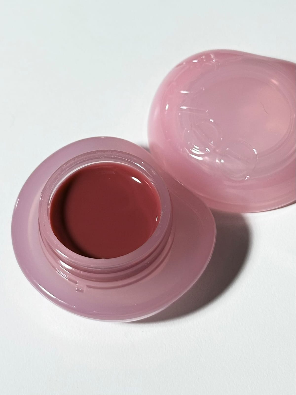 Lagi Viral! 3 Rekomendasi Jelly Blush yang Gemas!