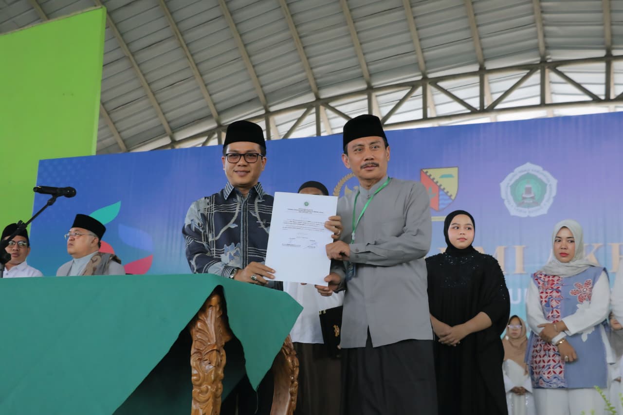 Di Tengah Tantangan Anggaran, Bupati Bandung Komitmen Terus Perhatikan Guru Ngaji dan Pondok Pesantren