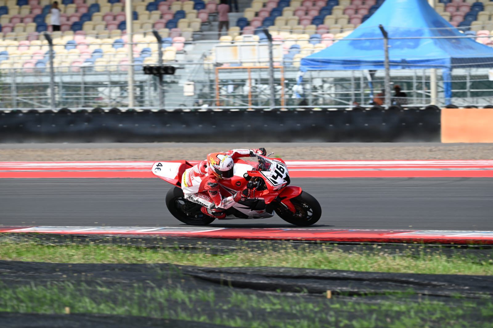Melesat dengan CBR600RR, Pebalap Astra Honda Dominasi Podium 600cc di Mandalika