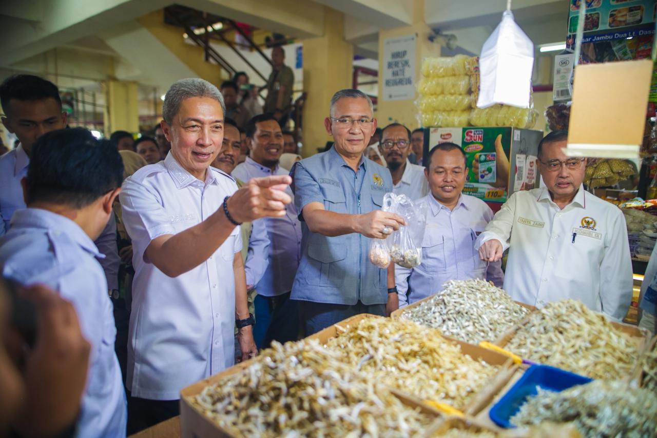 Kebersihan dan Kualitas Pangan di Pasar Jambu Dua Dapat Sanjungan dari DPR