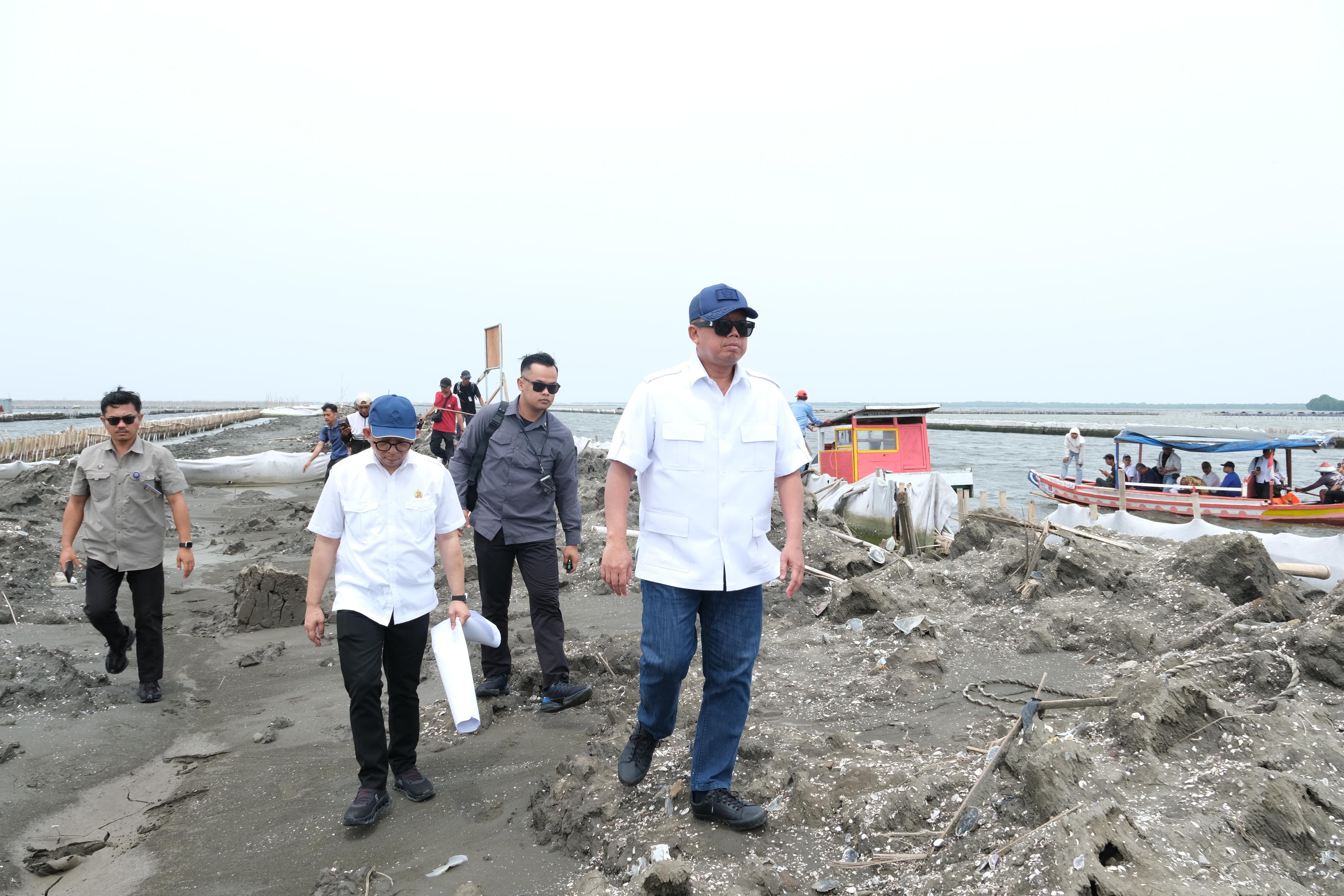 Tinjau Lokasi Terindikasi Manipulasi Data di Kawasan Pagar Laut Bekasi, Menteri Nusron Akan Tindak Tegas