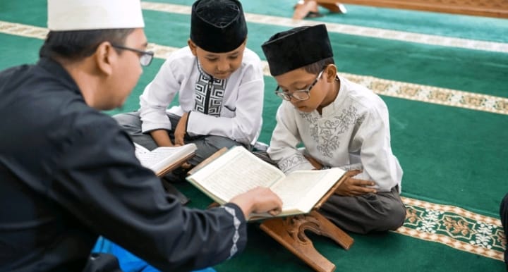 Ratusan Guru Ngaji Mengaku Program Kang DS, Wujud Nyata Perhatian Pemerintah Kepada Warganya