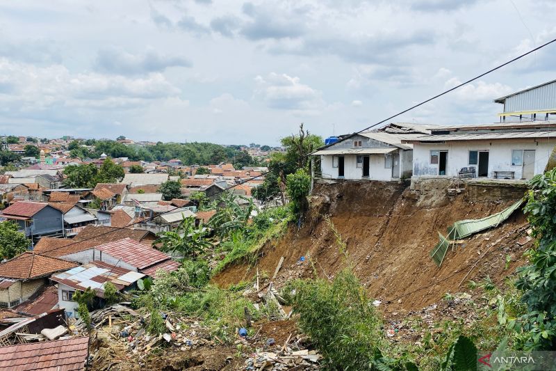 Lahan Longsor di Bogor Kini Disulap Jadi Ruang Publik untuk Warga