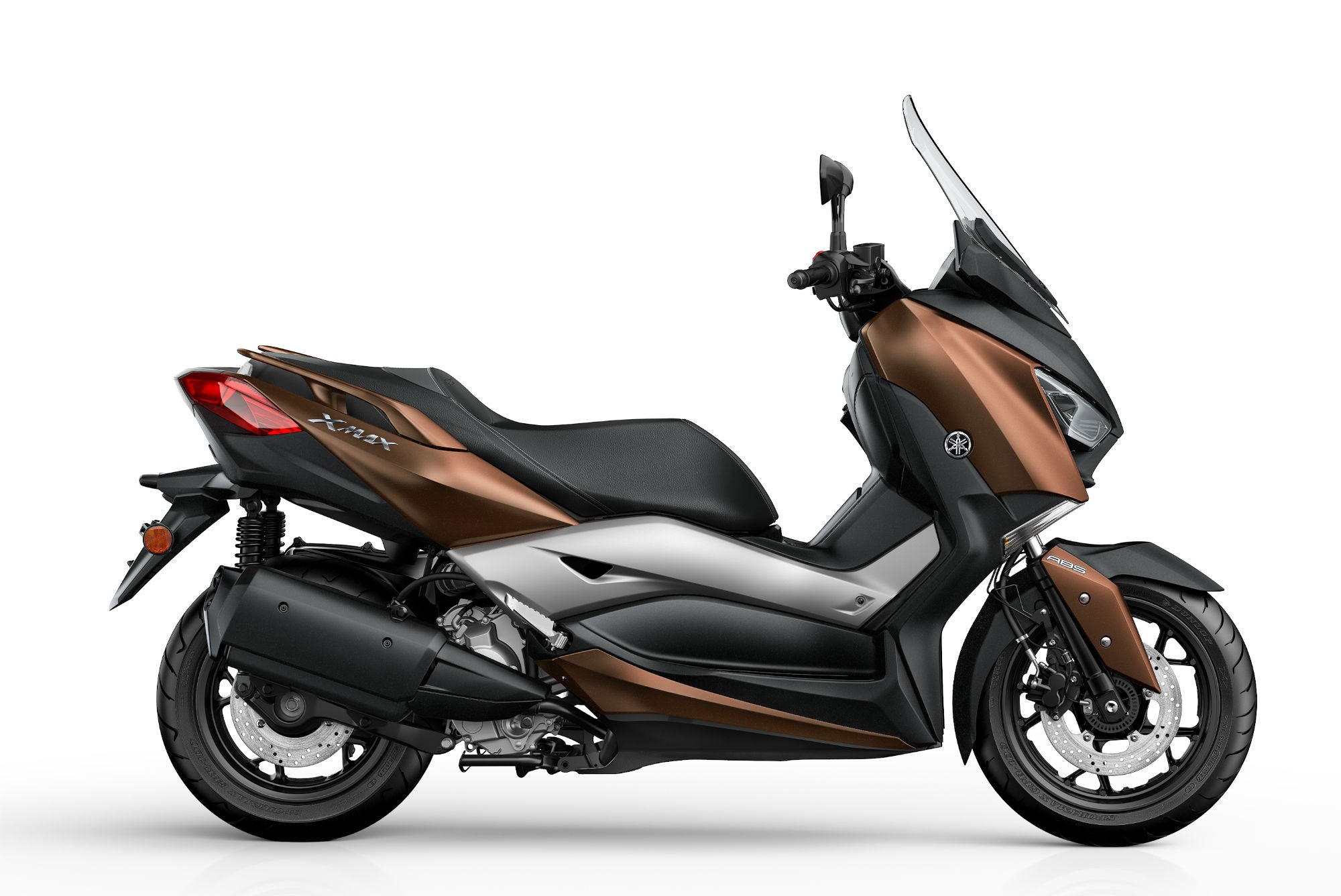 Melangkah Lebih Jauh dengan Performa dan Keunggulan Fitur Motor Yamaha XMAX 300