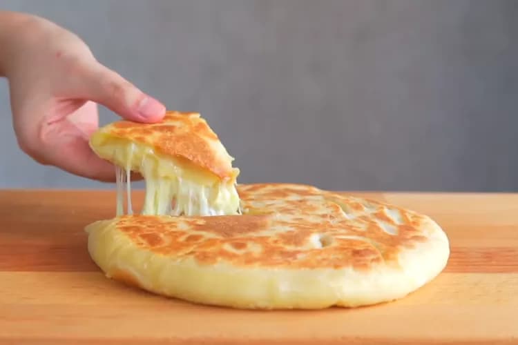 Resep dan Cara Membuat Lezatnya Potato Cheese Bread di Rumah