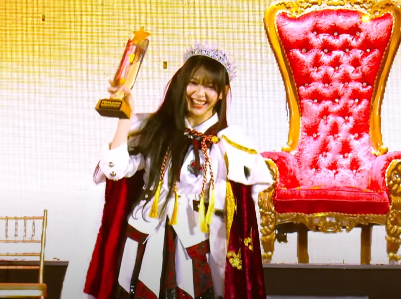 Queen is Back! Feni JKT48 Pecahkan Rekor dengan 219.616 Suara di Sousenkyo 2024