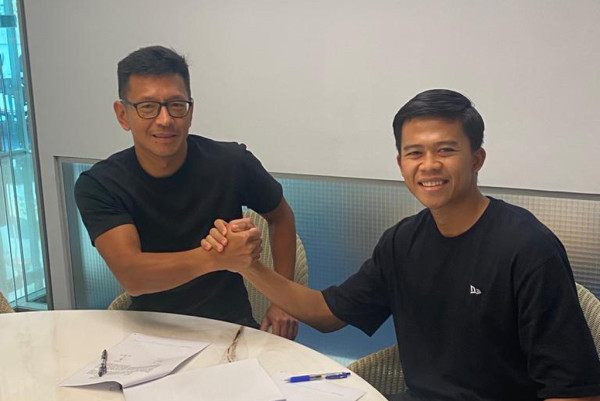 Saga Transfer Berakhir, Edo Febriansyah Resmi Berseragam Persib Bandung!