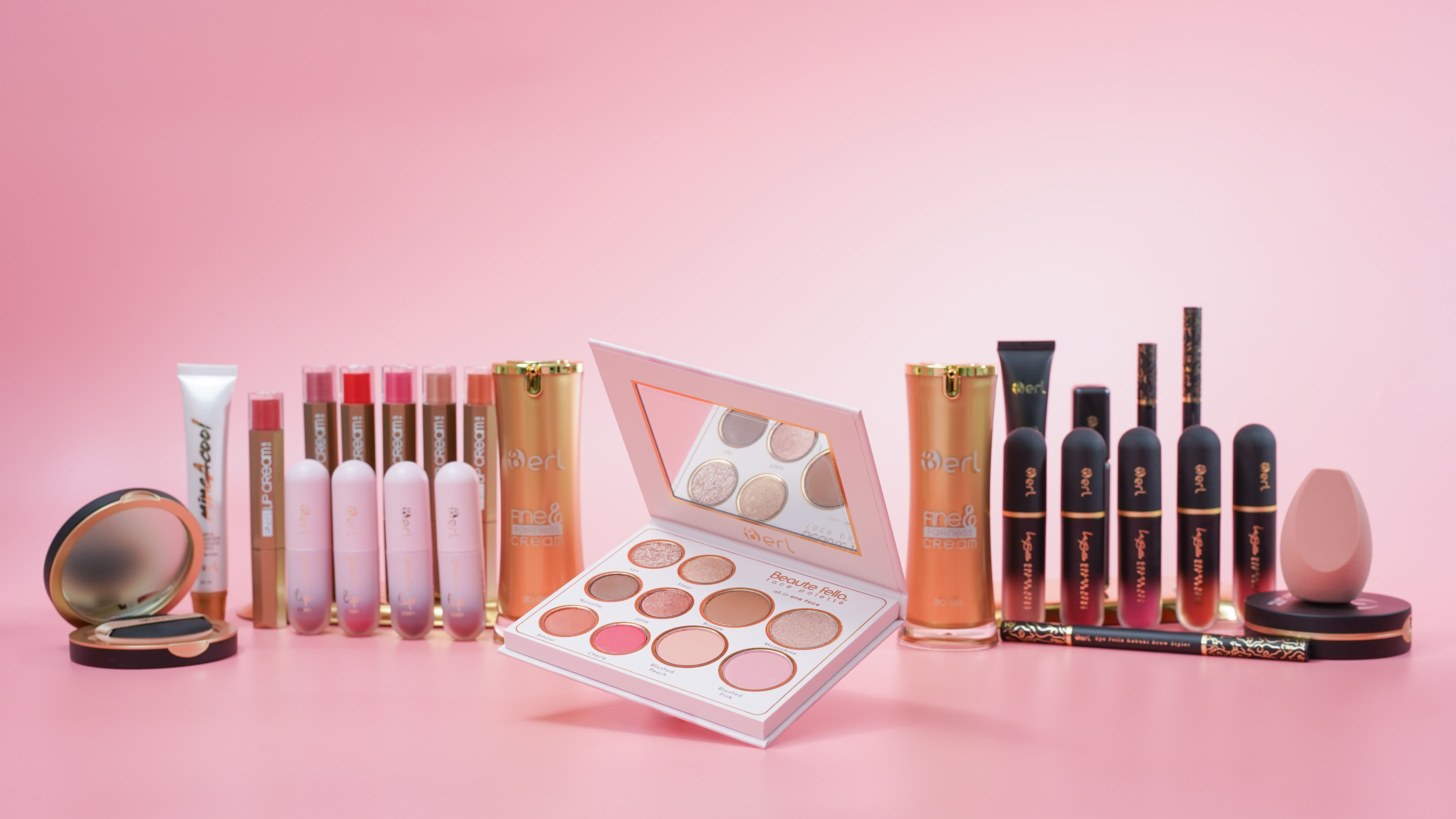 Satu Palette, Semua Look Face Palette B ERL Jadi Andalan Makeup Praktis Wanita Indonesia