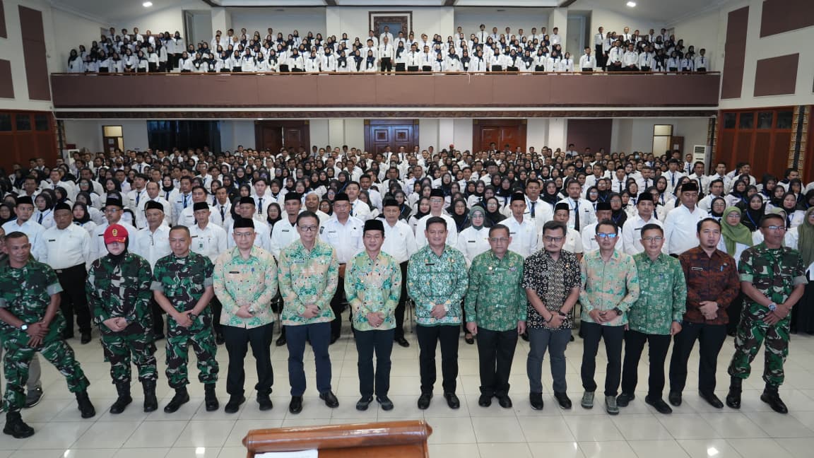 Bupati Bandung Ingatkan PPPK Baru: Jangan Hanya Andalkan Medsos dan AI
