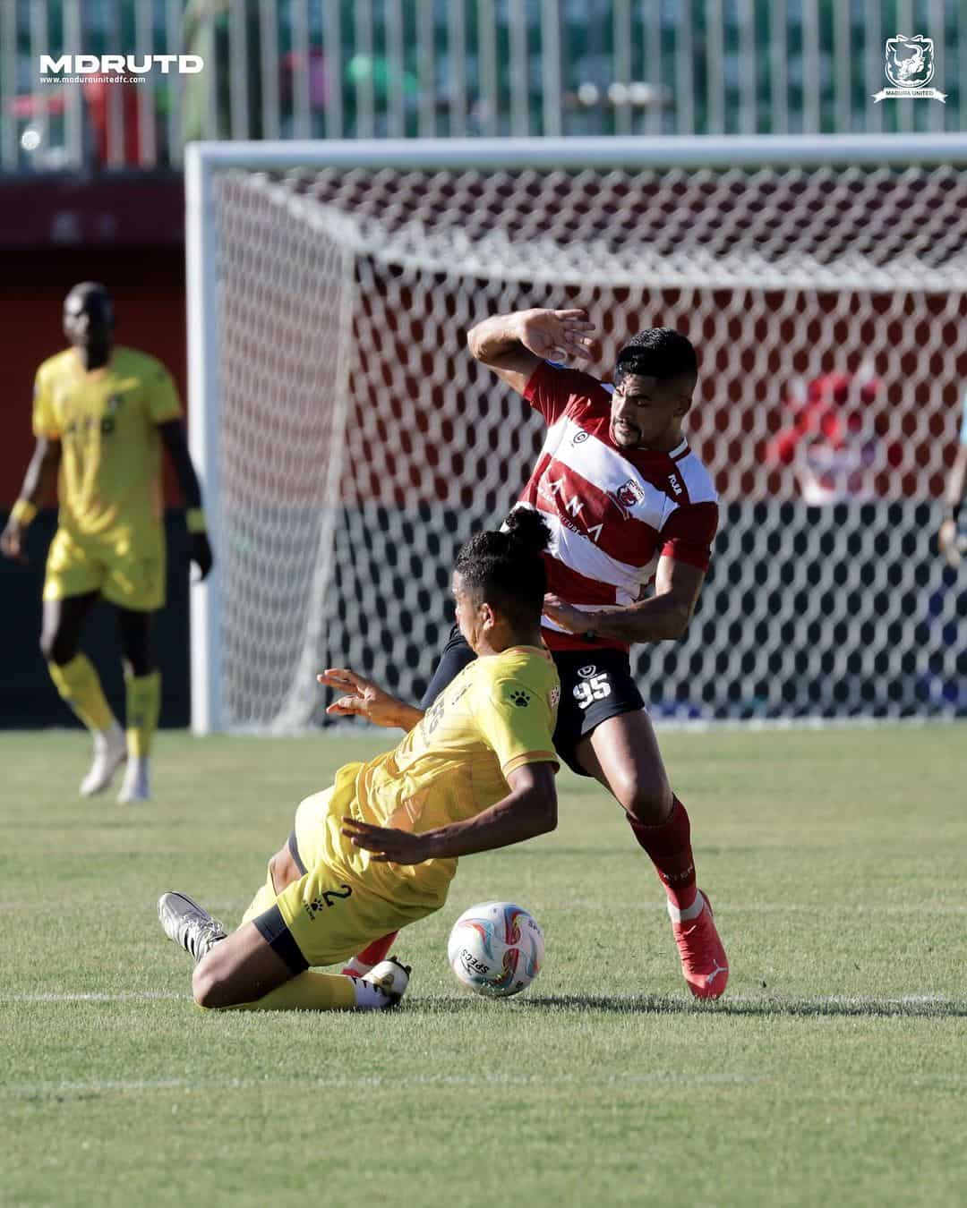 Hasil Liga 1 Madura United vs Persik: Rivera Segel Kemenangan Madura 3-2 di Derby Jawa Timur 