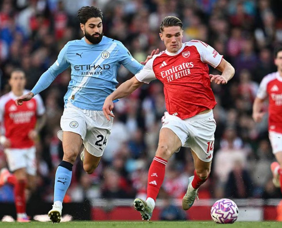 Jadwal Sisa Arsenal vs Man City: Siapa Lebih Berpeluang Juara?