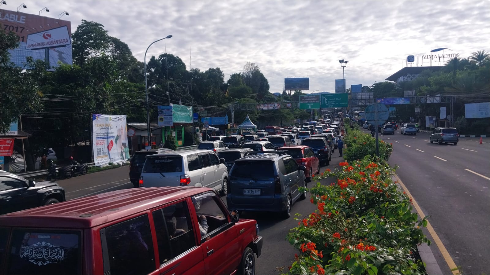 Long Weekend Dimulai, 7.000 Kendaraan Masuki Kawasan Puncak