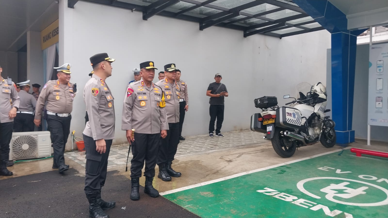 Kapolda Jawa Barat Ungkap Strategi Urai Kepadatan di Kawasan Wisata Puncak Bogor