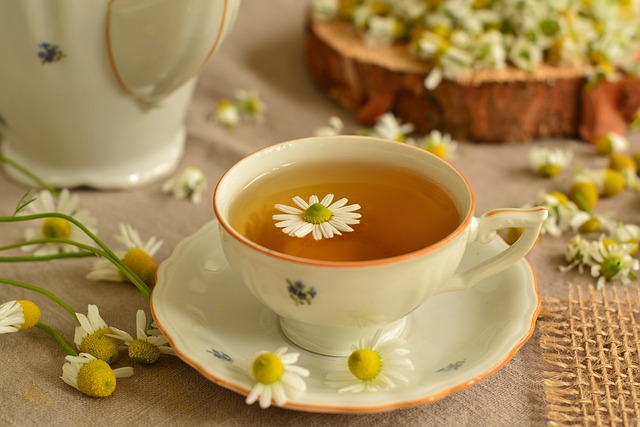 8 Manfaat Teh Chamomile untuk Kesehatan