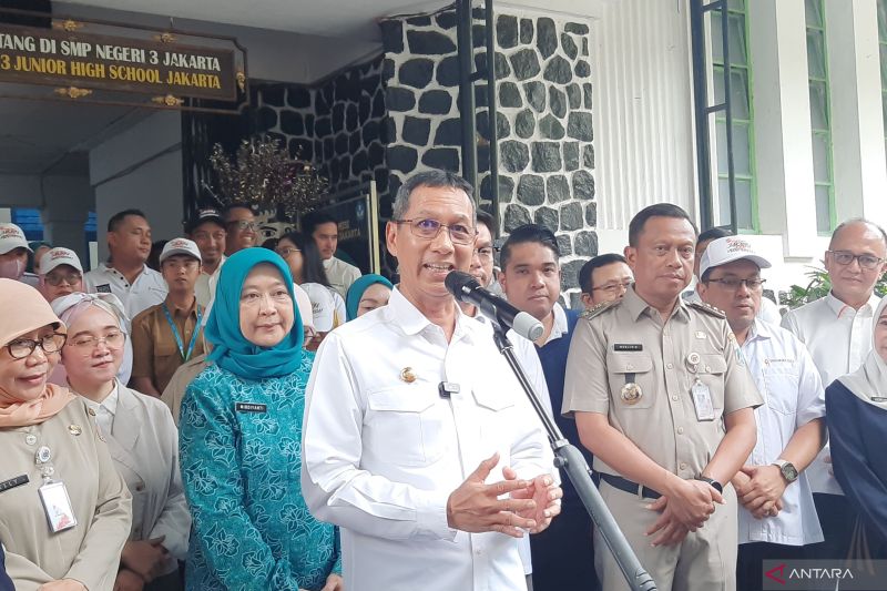 Pemprov DKI Jakarta Uji Coba Program Makan Bergizi Gratis untuk SMA   