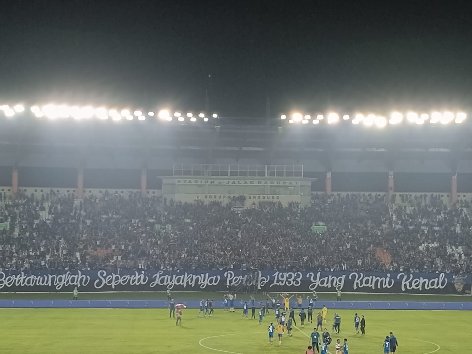 Laga El Clasico Indonesia Persib vs Persija Belum Pasti Berlangsung Tanpa Penonton