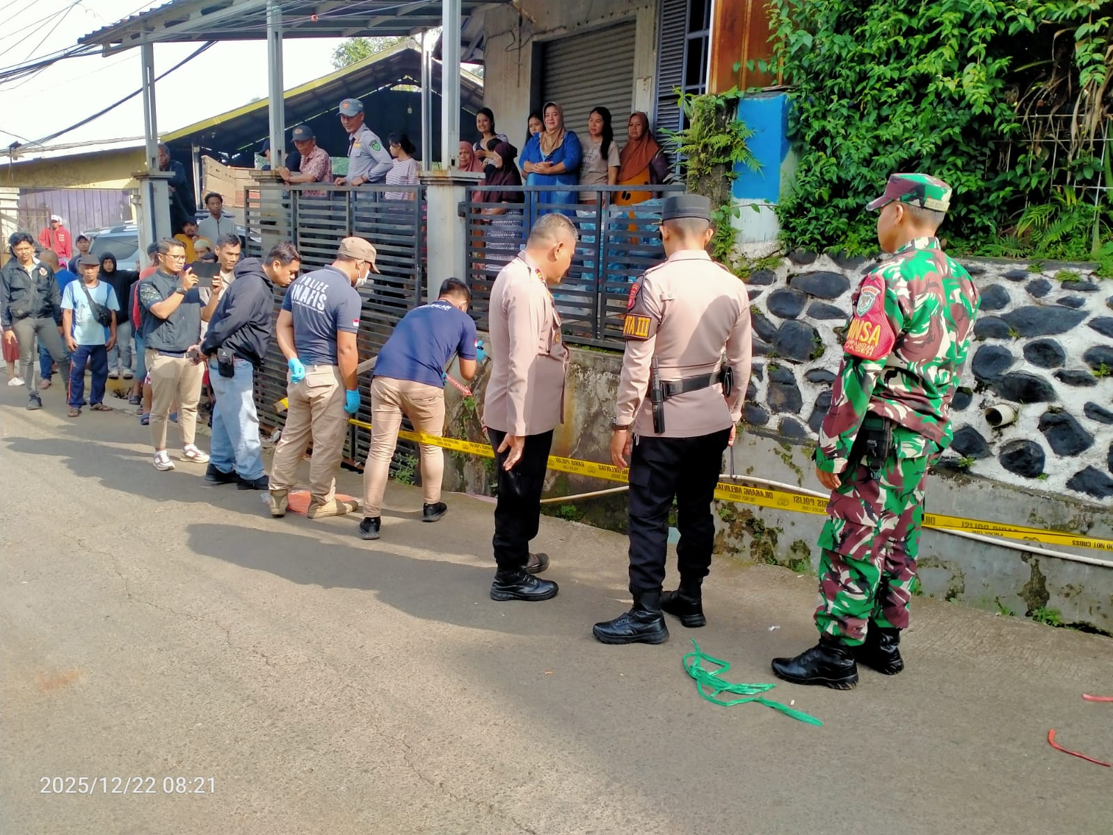 Gegerkan Warga, Mayat Perempuan Ditemukan di Selokan Ibun Bandung