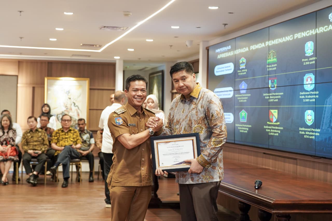 Bedas Pisan! Kang DS Sabet Penghargaan Nasional dari Menteri Perumahan Rakyat