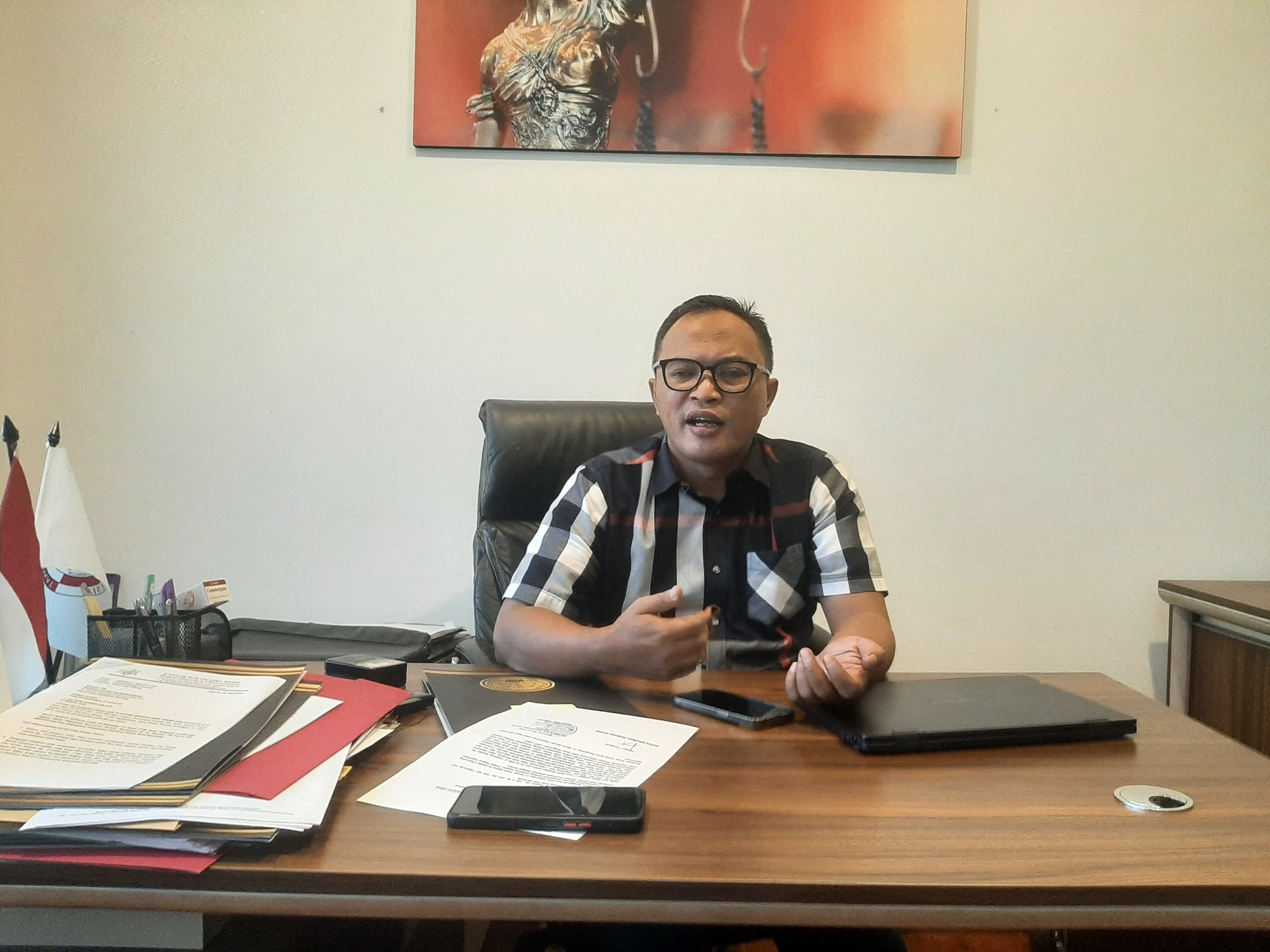 Viral Dugaan Kasus Asusila Dosen Cantik, Pengacara Suami Bongkar Perselingkuhan dan Bantah Tuduhan KDRT