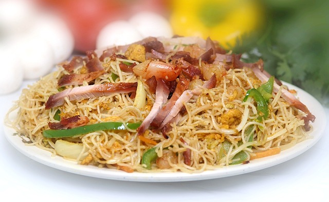 4 Aneka Kreasi Menu Simpel Bihun Goreng untuk Menu Sehari-hari