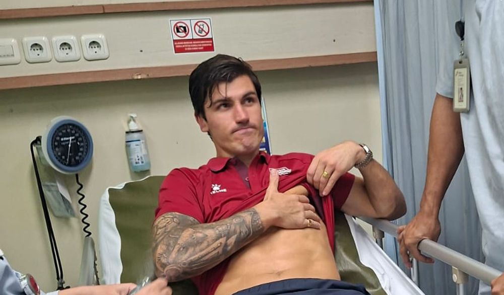 Syukurlah, Sergio Castel Tidak Cedera Parah pascalaga Persebaya vs Persib