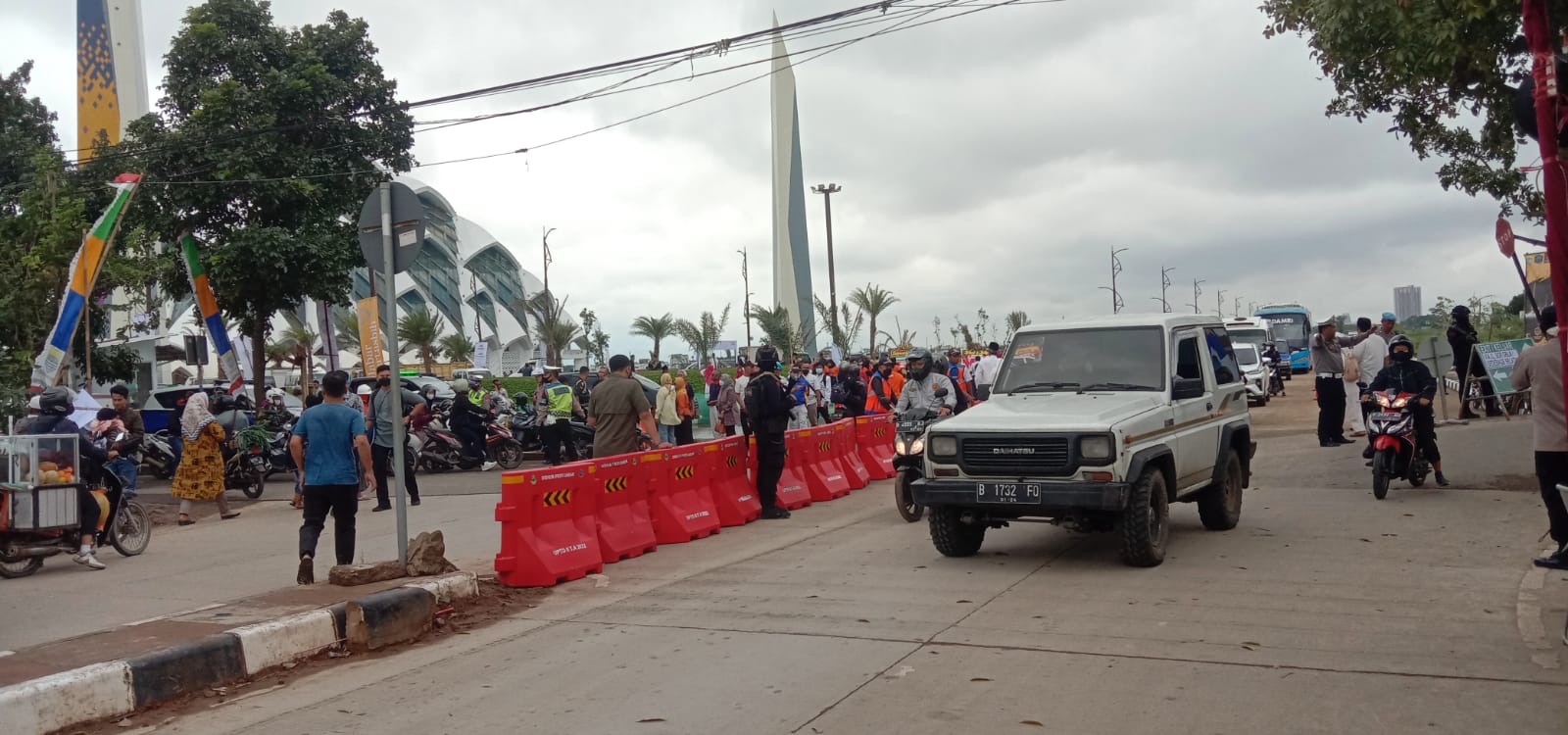 Akses Jalan Menuju Al - Jabbar Diperbanyak