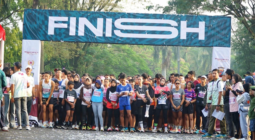 Cetak Atlit Muda, Polresta Bandung Gelar Bhayangkara Run 2024