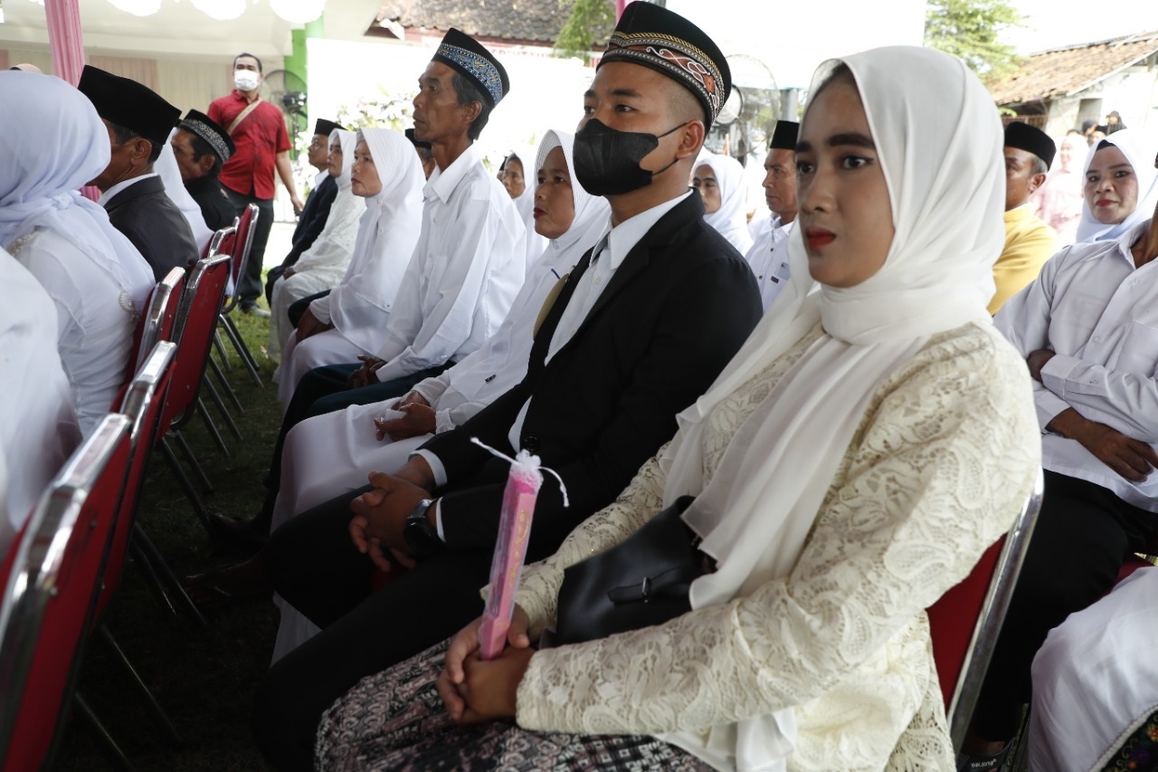 Belum SAH Secara Negara, 31 Pasangan di Bogor Ikut Isbat Nikah