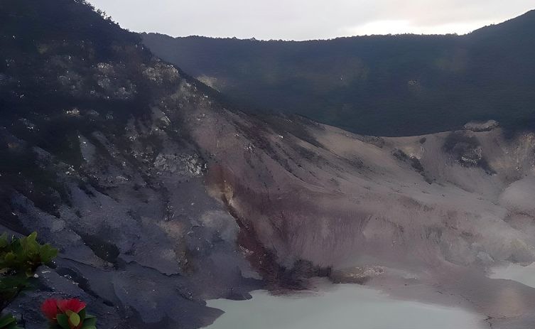 PVMBG Klarifikasi Video Erupsi Gunung Tangkuban Parahu Hoaks