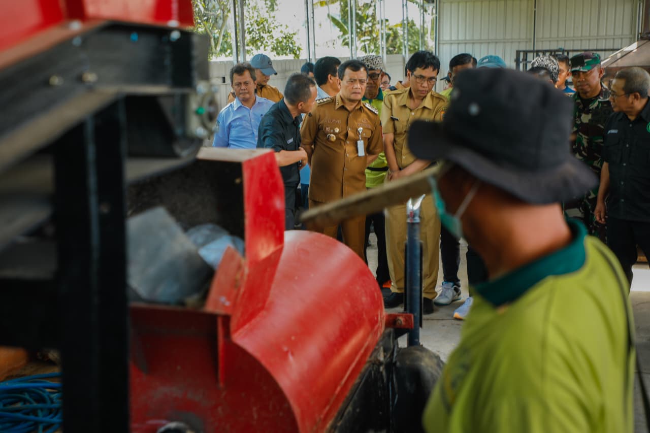 Diresmikan Ahmad Luthfi, Desa Tersono Batang Jadi Contoh Desa Mandiri Kelola Sampah